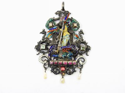 Antico Pendente in Argento, Oro Giallo, Smalti Policromi, Diamanti, Rubini e Smeraldi