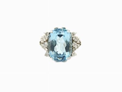 Anello in Oro Bianco con Diamanti e Acquamarina
