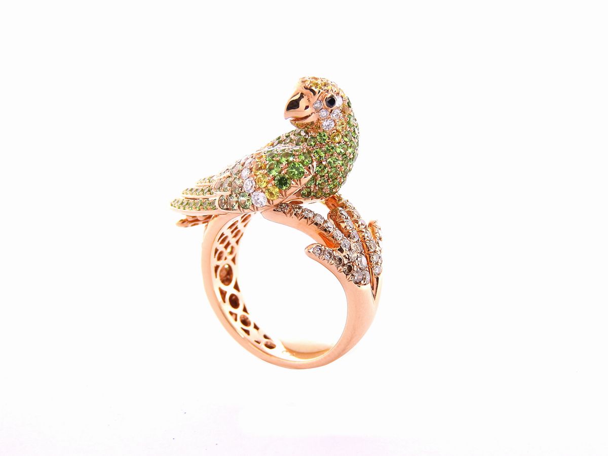 Anello Animalier in Oro Rosa, Diamanti, Zaffiri Gialli e Granati Tsavorite con Orecchini in Parur...