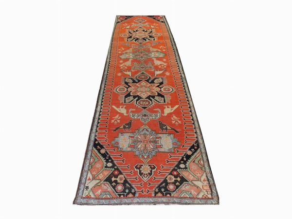 A Caucasic Scirvan Long Carpet  (early 20th Century)  - Auction The Riz Ortolani and Katyna Ranieri collection / Forniture and Art Objects - III - III - Maison Bibelot - Casa d'Aste Firenze - Milano