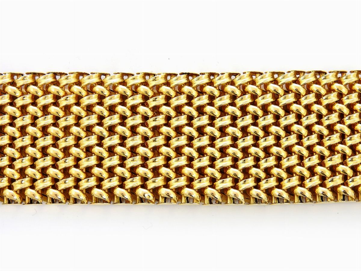 Bracciale a Maglia Morbida in Oro Giallo