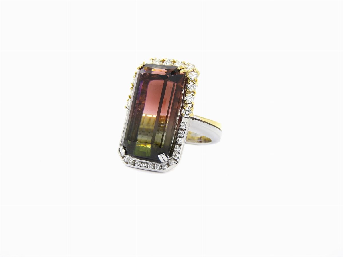 Anello Averla in Oro Bianco e Giallo con Diamanti e Tormalina Policroma