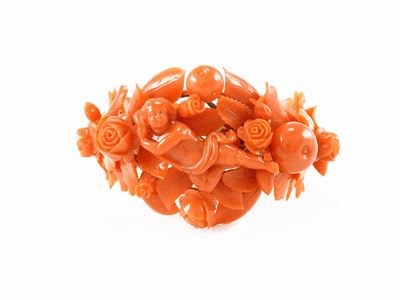 Bracciale Rigido in Oro Giallo e Coralli Rosso Arancio Lavorati