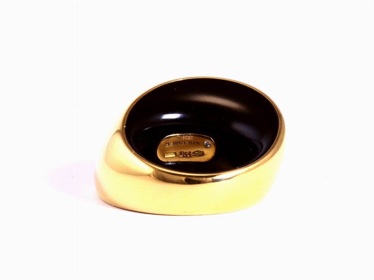 Anello Vhernier Modello Pirouette in Oro Giallo, Ebano e Diamante