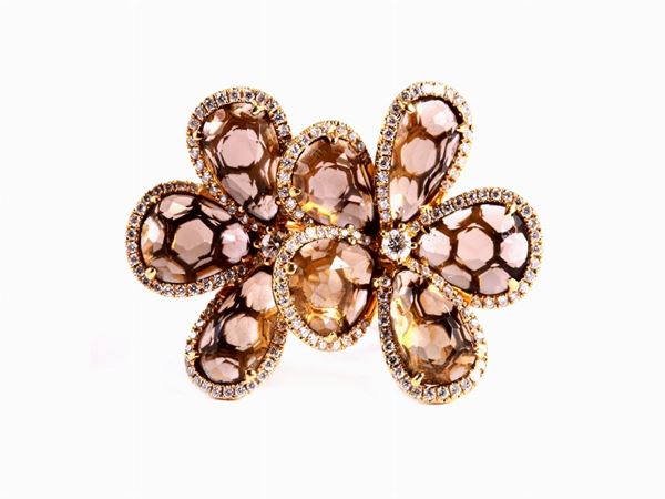 Pink gold fancy ring with diamonds and smoky quartzes