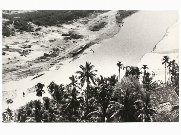 Calogero Cascio : Panoramica del fiume Mekong Laos 1970  ((1930-2015))  - Auction Photographs - Maison Bibelot - Casa d'Aste Firenze - Milano