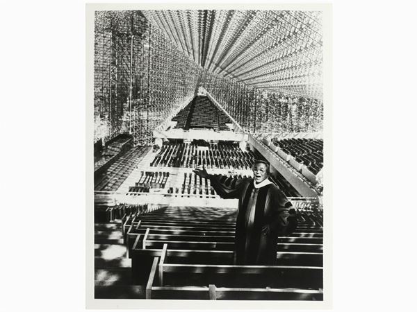 International Communication Agency : Crystal Cathedral Los Angeles 1980  - Auction Photographs - Maison Bibelot - Casa d'Aste Firenze - Milano