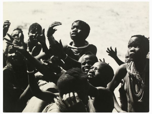 Renato Ottria : Tribù Gia Karamoja Uganda 1971  - Auction Photographs - Maison Bibelot - Casa d'Aste Firenze - Milano