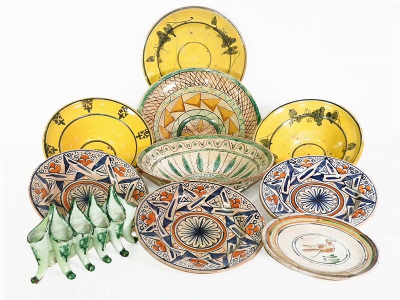 Lotto di Oggetti in Terracotta Smaltata