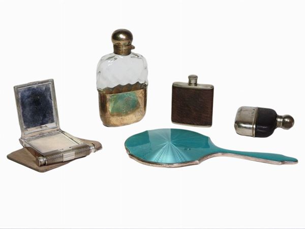 A Lot of Silver and Silver-plated Items  - Auction The Riz Ortolani and Katyna Ranieri collection / Forniture and Art Objects - III - III - Maison Bibelot - Casa d'Aste Firenze - Milano