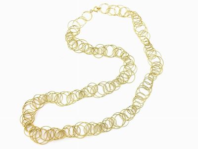 Lunga Collana in Oro Giallo
