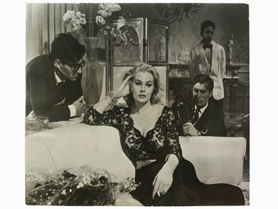 Fotografie di Scena del Film "la Dolce Vita" con Anita Ekberg