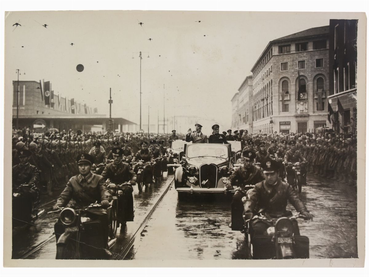 Heinrich Hoffmann - Miscellanea di Fotografie che Ritraggono Hitler e Mussolini in Germania e a F...