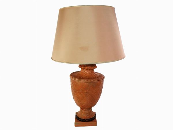 An Earthenware Table Lamp  - Auction The Riz Ortolani and Katyna Ranieri collection / Forniture and Art objects  - II - II - Maison Bibelot - Casa d'Aste Firenze - Milano
