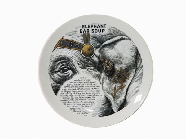 Piero Fornasetti - Piatto in porcellana "Elephant Soup"