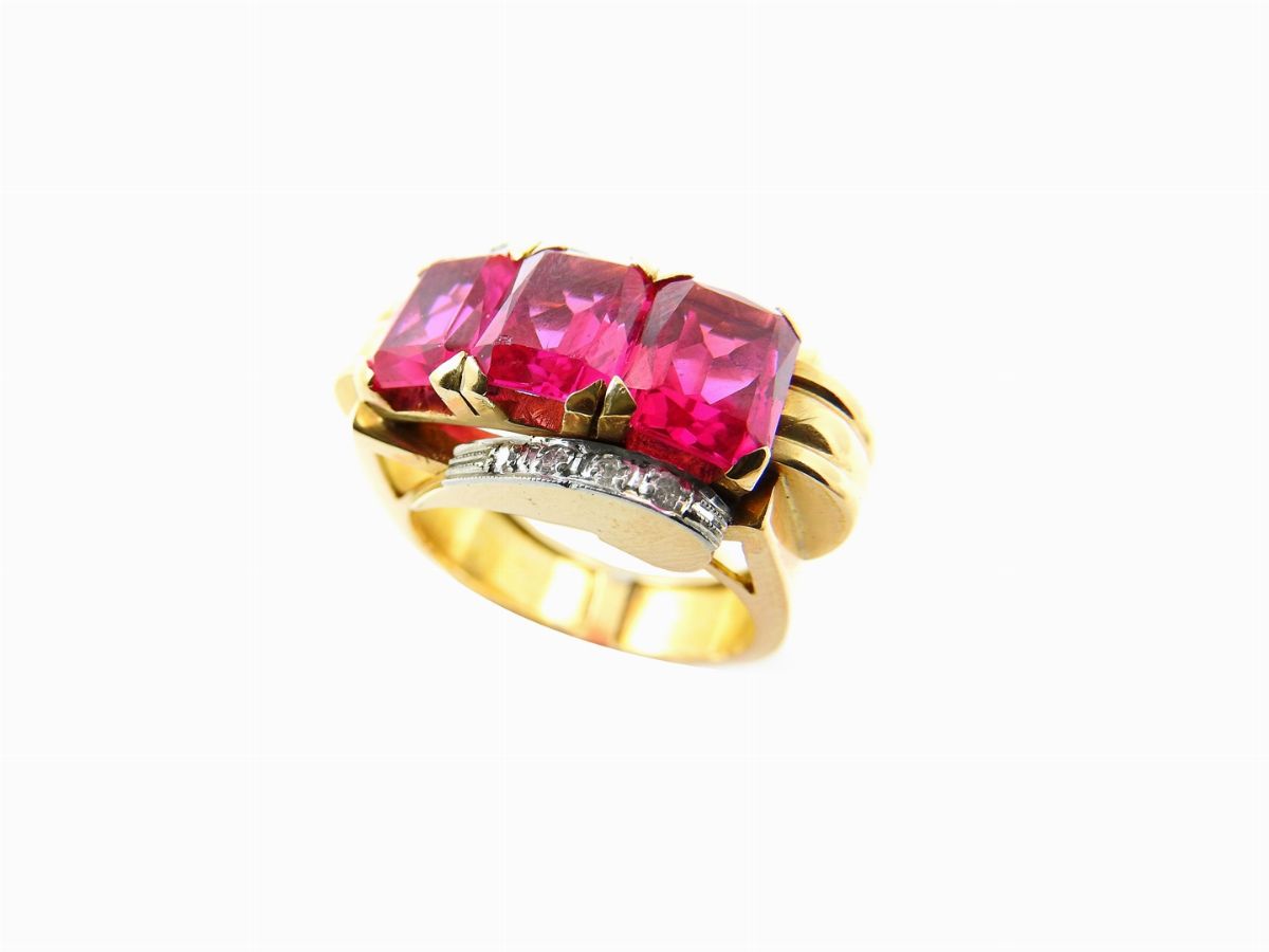 Anello in Oro Giallo e Bianco 585/1000 con Diamanti e Rubini Sintetici