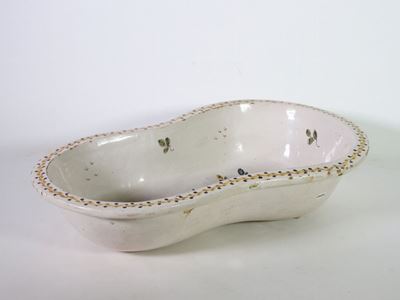 Antico Bidet in Terracotta Smaltata