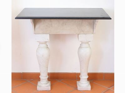 Coppia di Console in Marmo