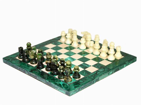 A Malachite Chessboard  - Auction House sale: Art and Design in "Horto Antico" villa - III - III - Maison Bibelot - Casa d'Aste Firenze - Milano