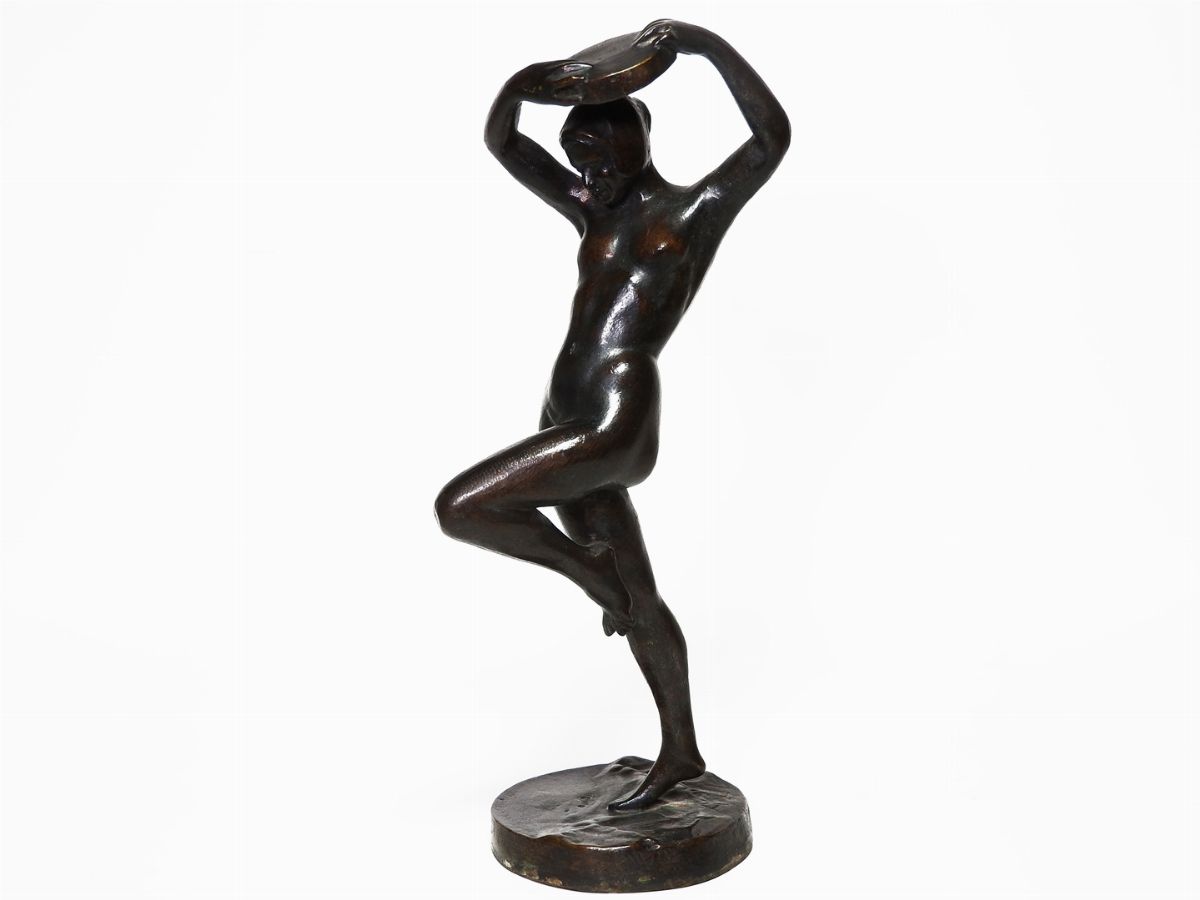 Nudo Femminile con Tamburello