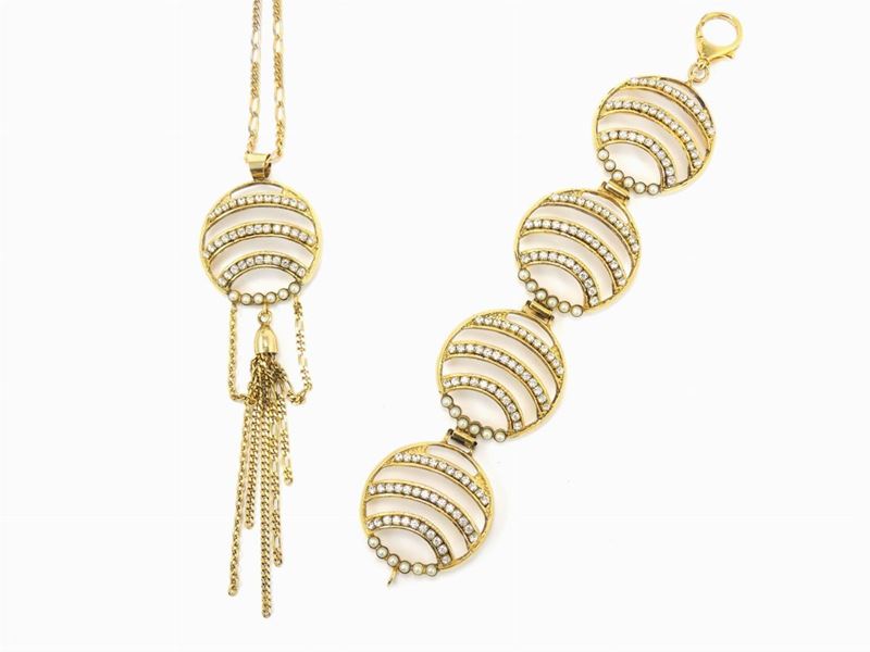Demi Parure in Metallo Dorato, Strass e Perline Simulate