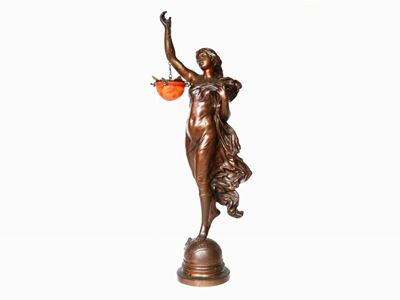Figura Femminile in Bronzo