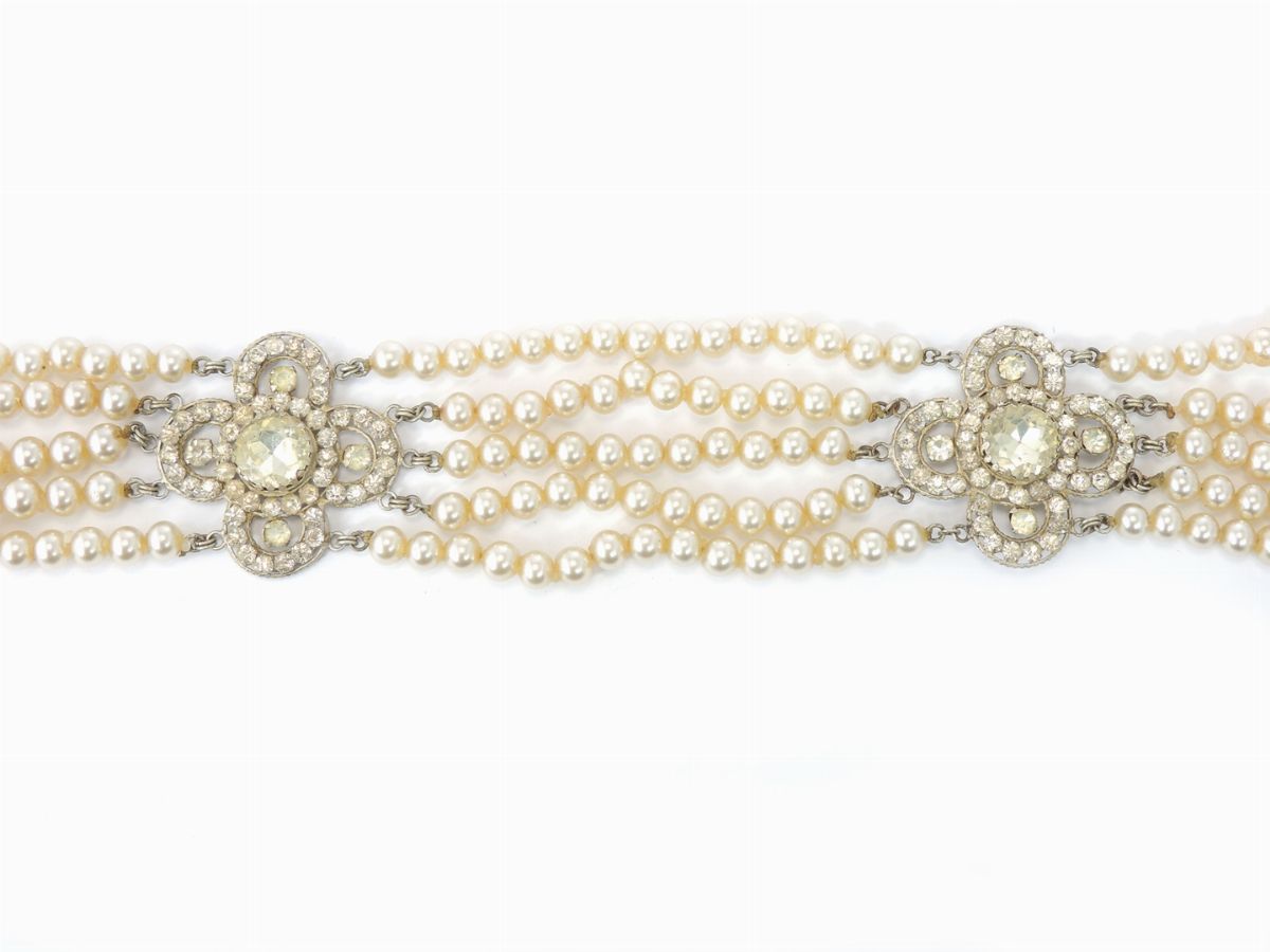 Ornamento per Costume Teatrale in Perle e Strass