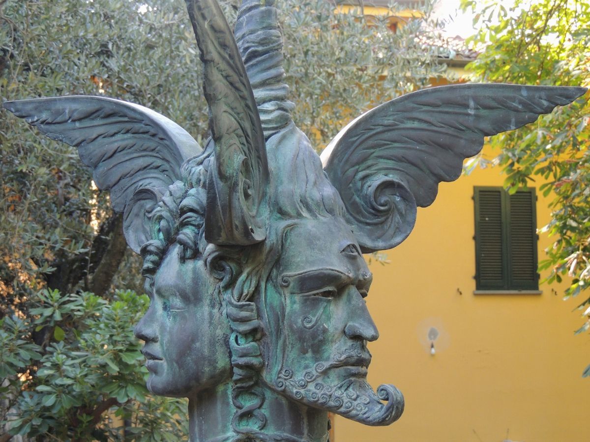 Luigi Ontani - Pio Tempio D'empio Tempo (fontana Colonna), (C.1990)