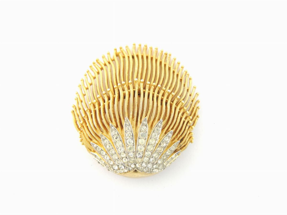 Demi Parure in Metallo Dorato e Strass, Trifari