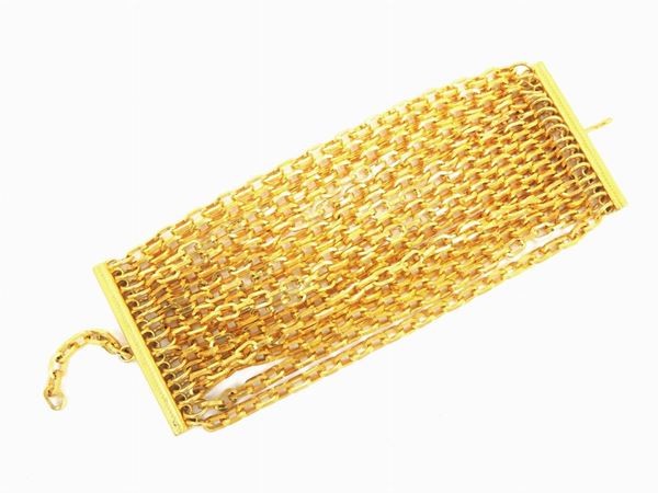 Bracciale in metallo dorato, Karl Lagerfeld