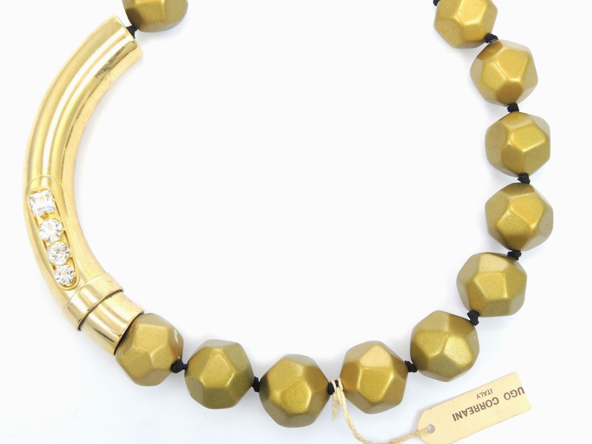Collana in Resina, Metallo Dorato e Strass, Ugo Correani