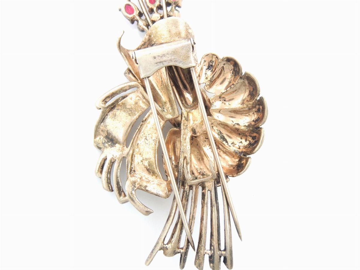 Spilla Floreale in Sterling, Vetro e Strass, R. De Rosa