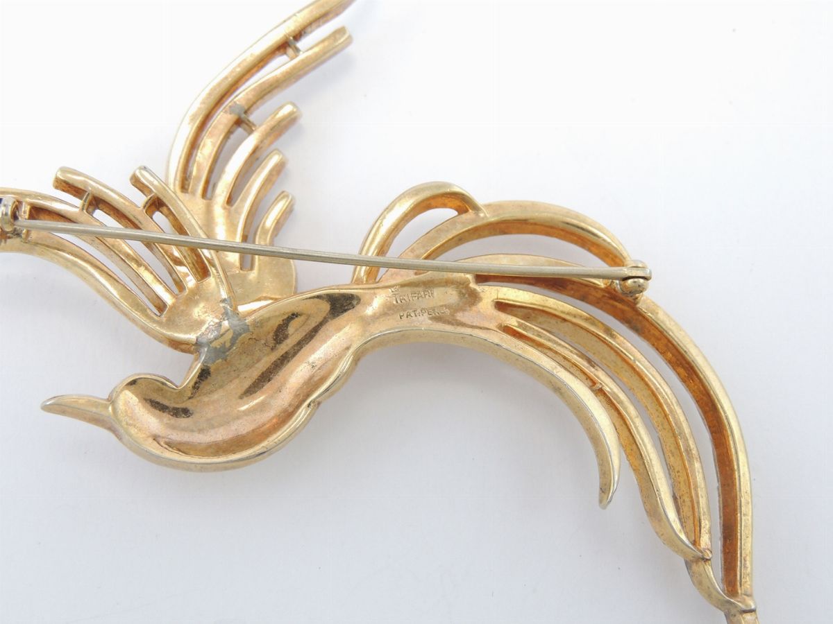 Spilla Animalier in Metallo Dorato e Strass, Trifari