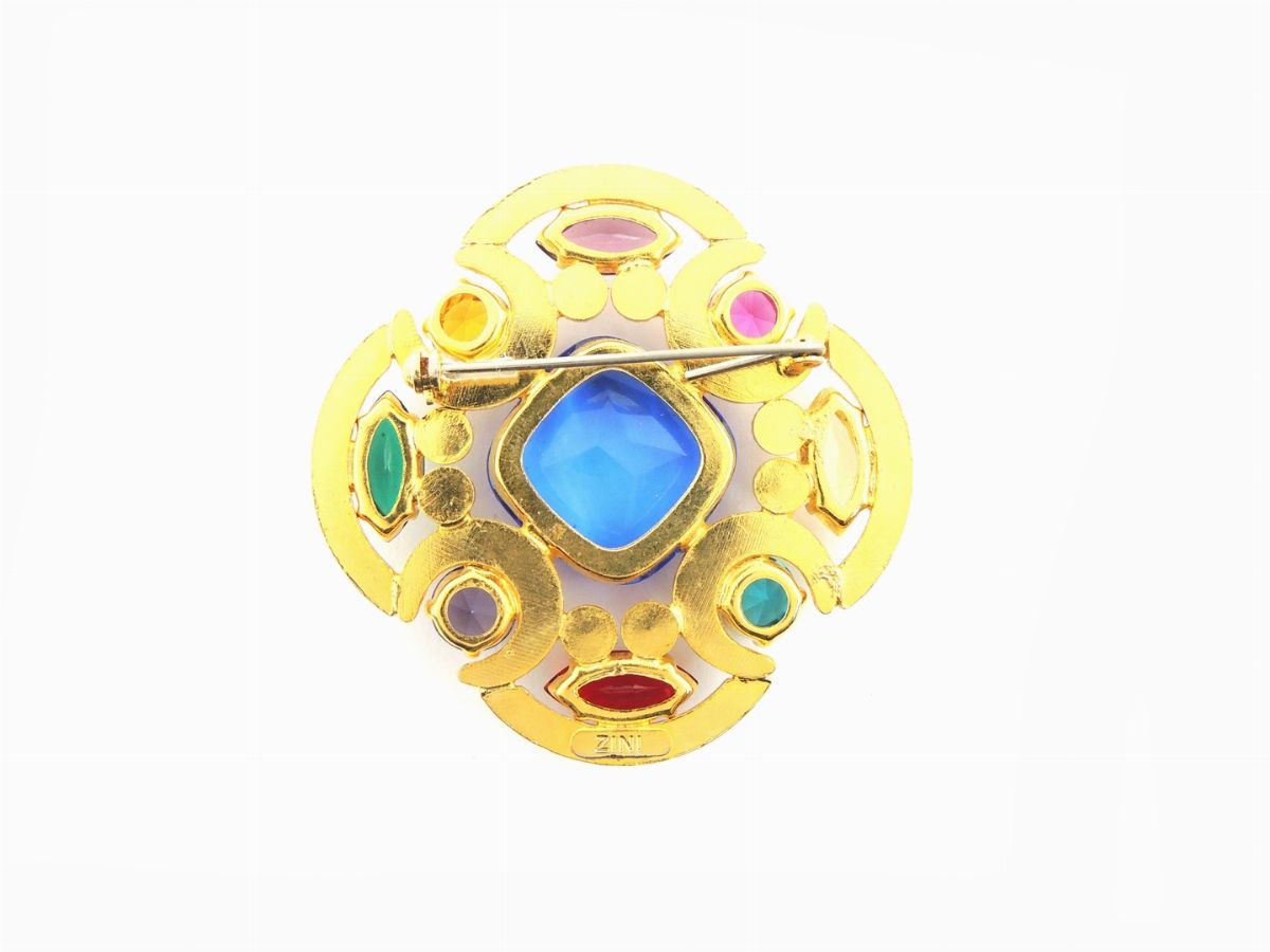 Spilla in Metallo Dorato e Strass, Zini