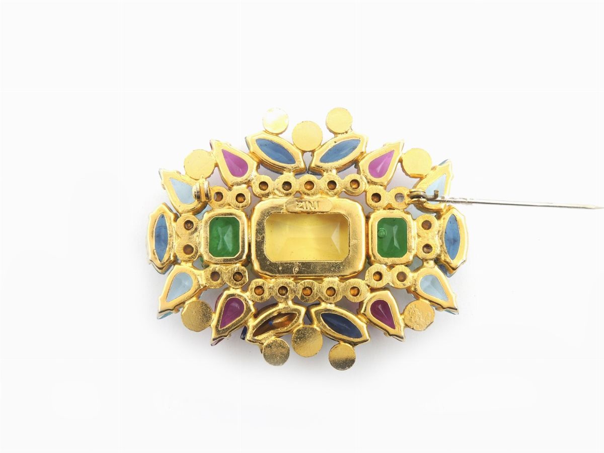 Spilla in Metallo Dorato e Strass, Zini