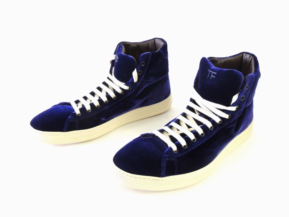 Paio di Sneakers in Velluto Viola, Tom Ford