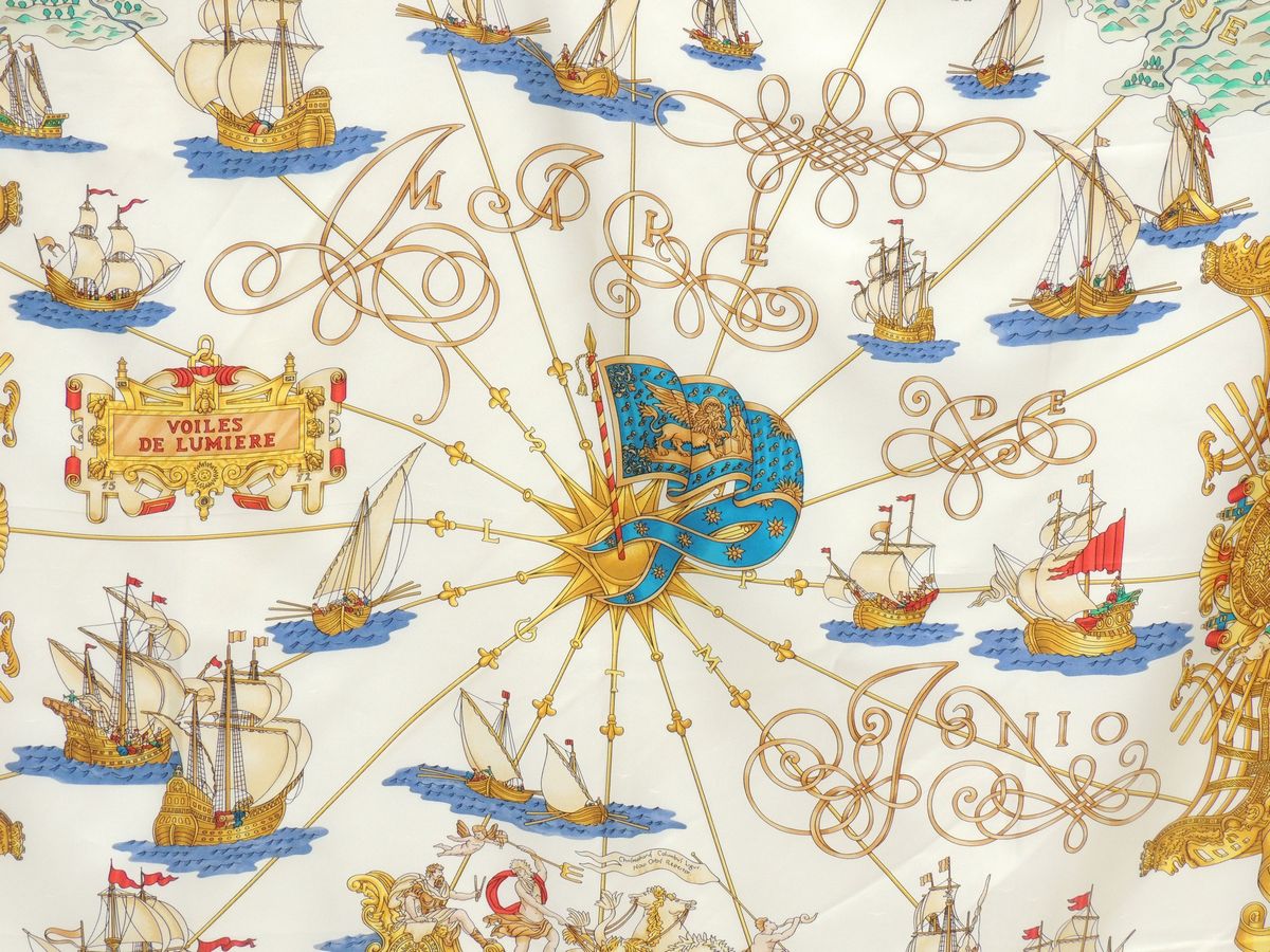 Foulard Carrè in Seta "voiles De Lumiere", Hermès