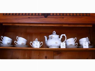 Servito da Tea in Porcellana