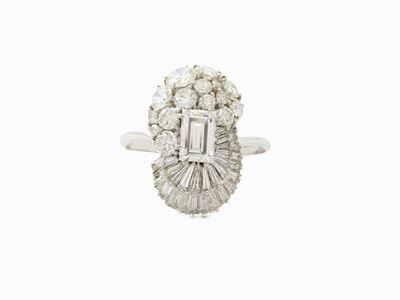 Anello in Oro Bianco con Diamanti