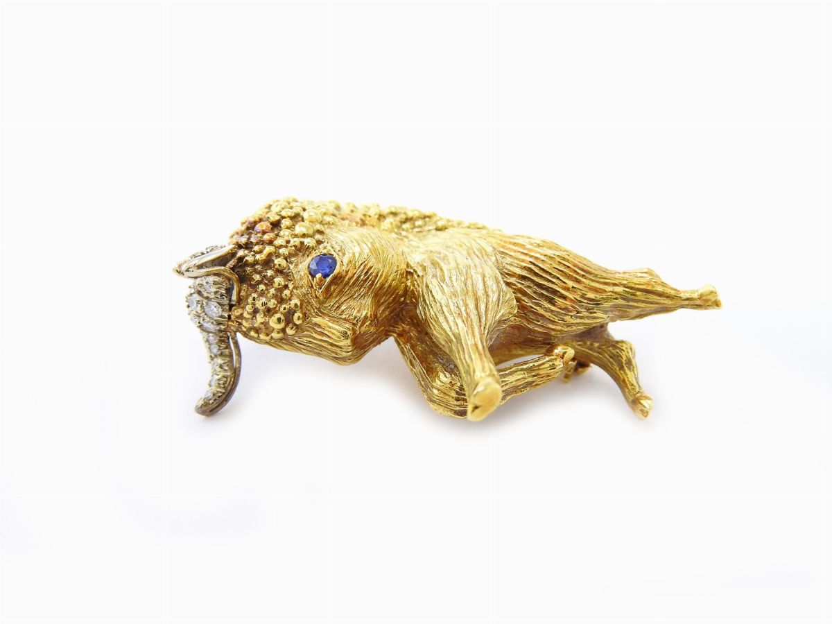Spilla Animalier in Oro Giallo e Bianco con Diamanti e Zaffiro