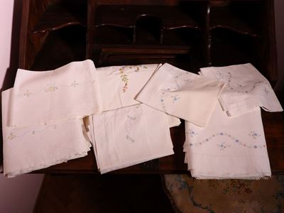 Lotto di Biancheria in Lino e Cotone