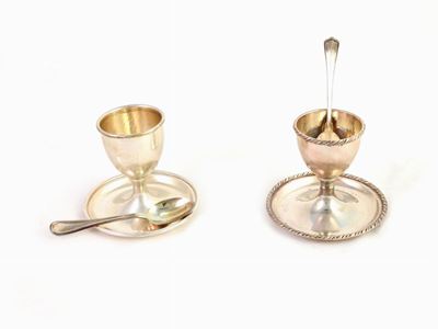 Coppia di Set per Uovo in Argento