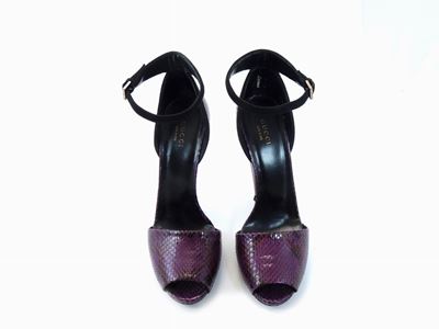 Paio di Sandali in Pitone, Gucci