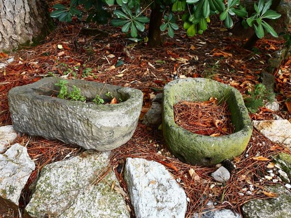 Due lavabi in pietra serena
