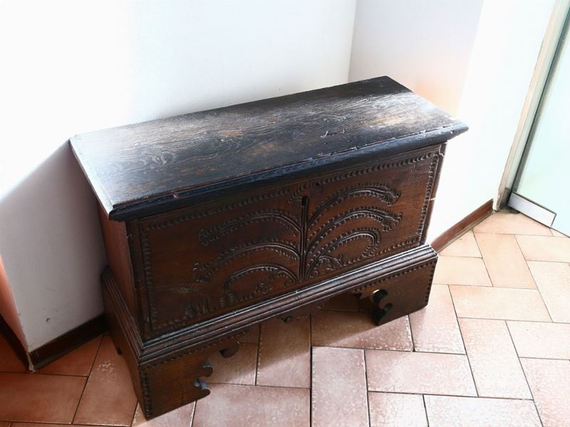 Piccola Cassapanca Rustica in Legno Tenero
