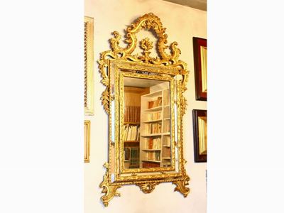 Specchiera in Legno Intagliato e Dorato
