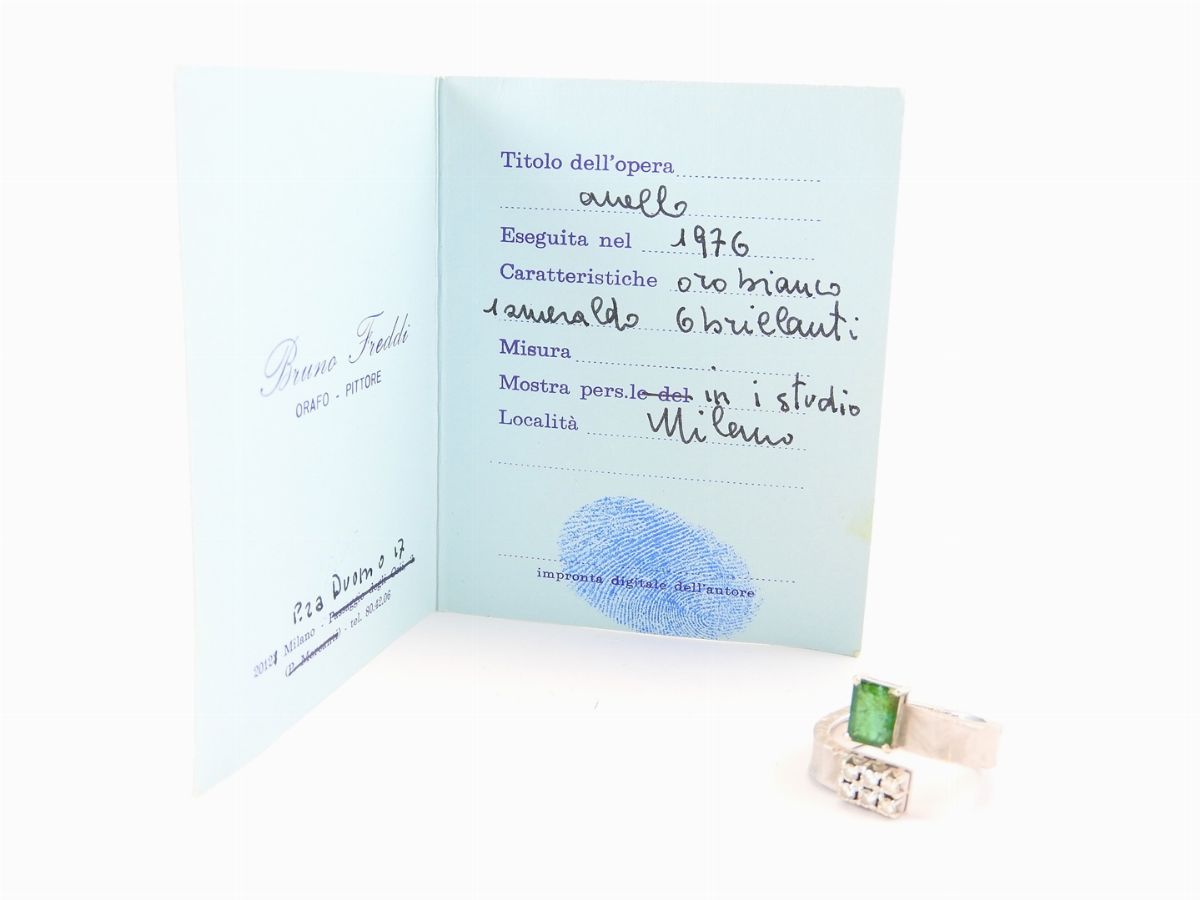 Girocollo Rigido in Oro Giallo e Anello in Oro Bianco con Diamanti, Smeraldo e Vanadinite