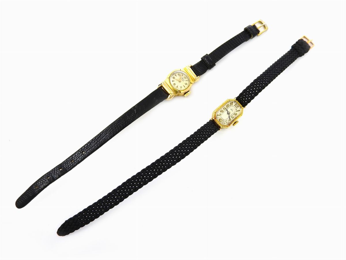 Due Orologi da Polso per Donna in Oro Giallo