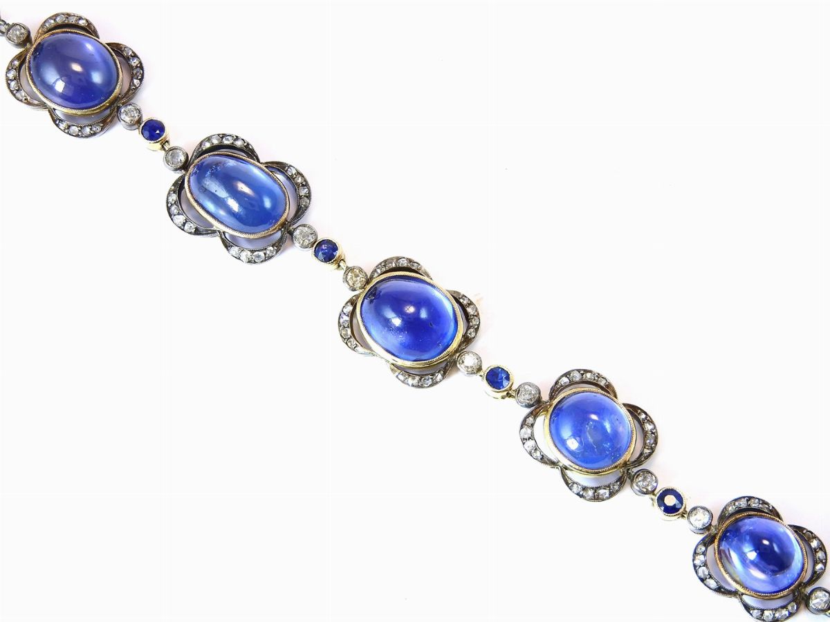 Collier in Oro Giallo e Argento con Diamanti e Zaffiri Naturali