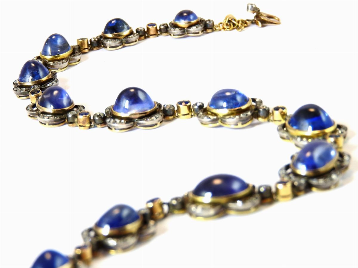 Collier in Oro Giallo e Argento con Diamanti e Zaffiri Naturali
